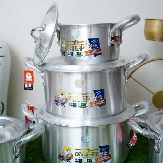 1 to 5 Metal Finish Casserole Set